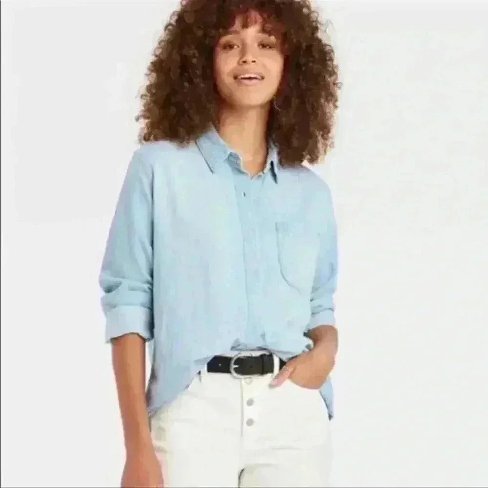 Universal Thread Denim Button Down Light Blue S